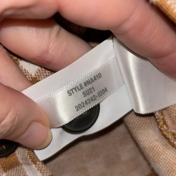 Madewell Gingham Blouse sz Med - Picture 3 of 9